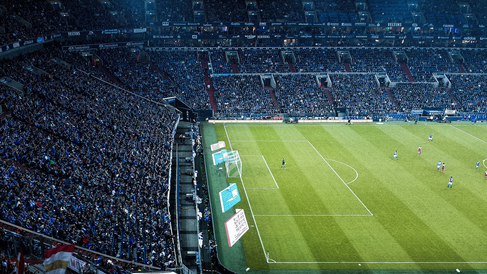 九游娱乐官网 (jiuyou)-德甲激烈争夺：攻守精彩大比拼，德甲防守