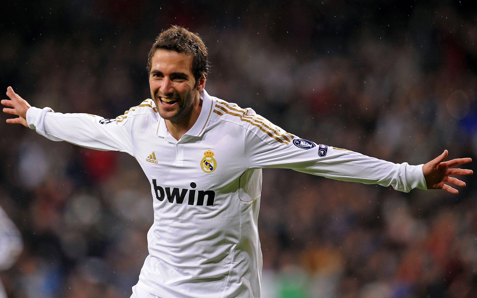 -沃尔什蝶泳决赛前半程即确立优势，沃尔比赛集锦